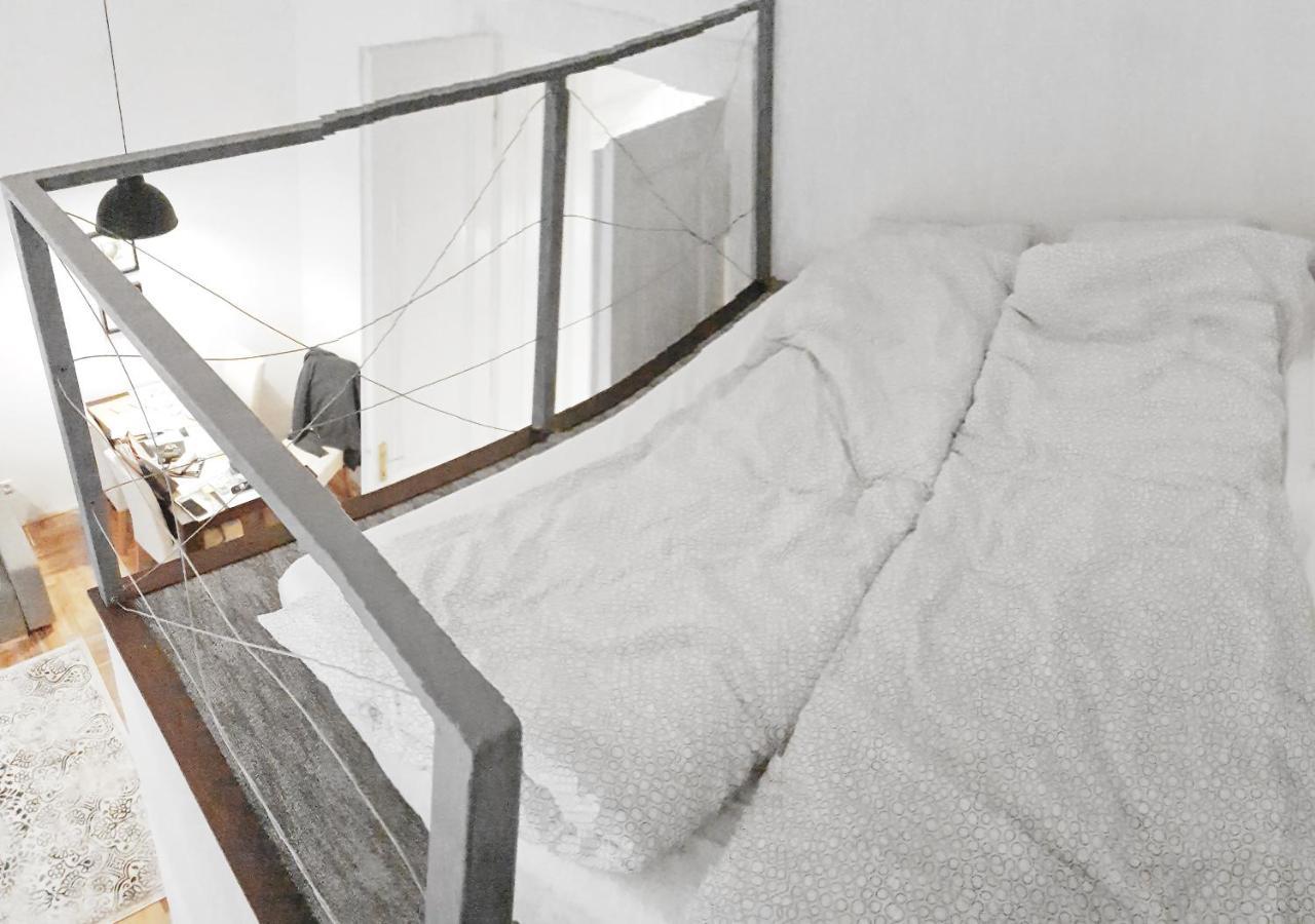 Luxury New Apartment With Gallery At Dob Street Nearby Gozsdu Court 布达佩斯 外观 照片