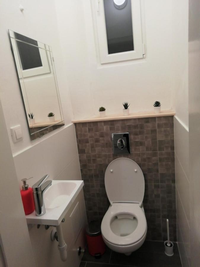 Luxury New Apartment With Gallery At Dob Street Nearby Gozsdu Court 布达佩斯 外观 照片